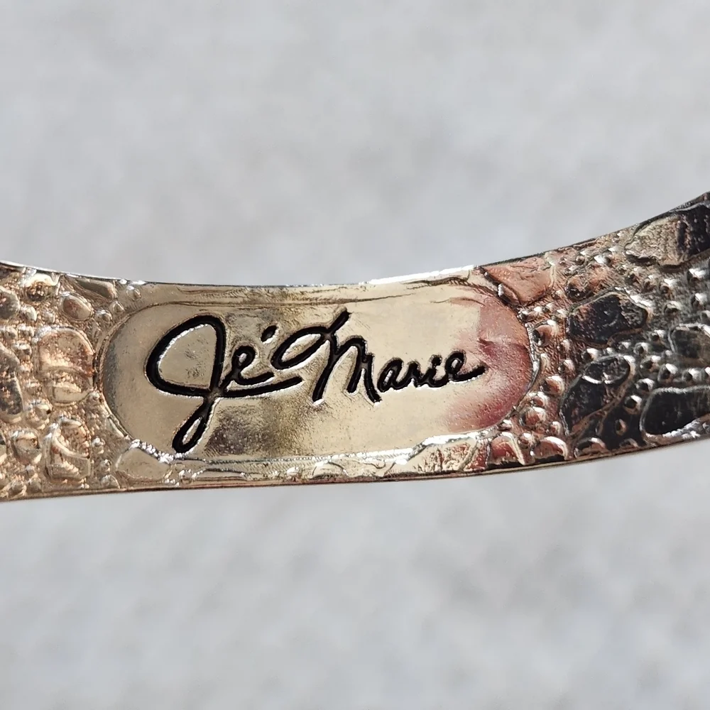Je Marie Faux Leather Bracelet Purse Hook
